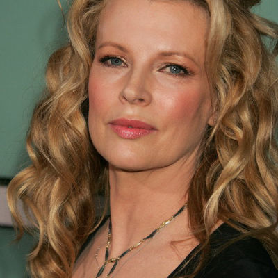 kim-basinger